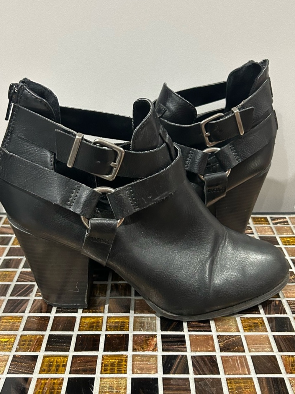 Women's Black Faux Leather Cutout Heeled Booties with Buckle